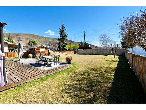 9705 84 Avenue, Peace River, AB - Outdoor