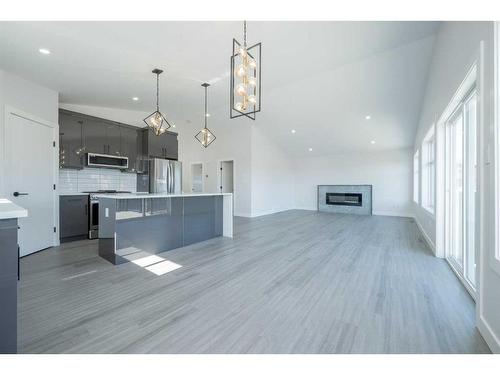 13301 106 Street, Grande Prairie, AB - Indoor Photo Showing Kitchen With Upgraded Kitchen