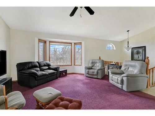 72, 714053 Rr 73, Rural Grande Prairie No. 1, County Of, AB - Indoor Photo Showing Living Room