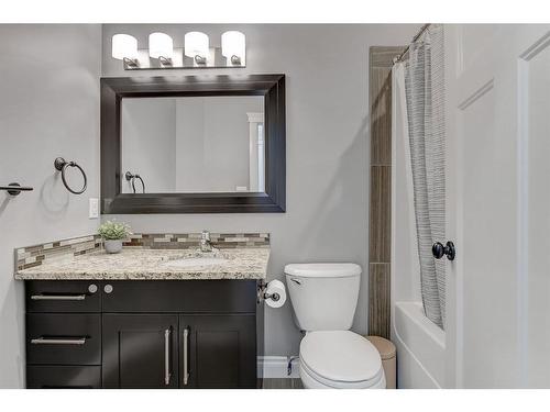 15229 102 A Street, Rural Grande Prairie No. 1, County Of, AB - Indoor Photo Showing Bathroom