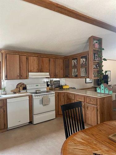 71155 Rge Rd 225, Valleyview, AB - Indoor Photo Showing Kitchen