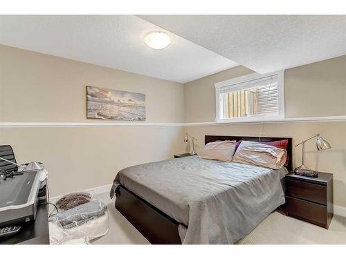 6929 88 Street, Grande Prairie, AB - Indoor Photo Showing Bedroom
