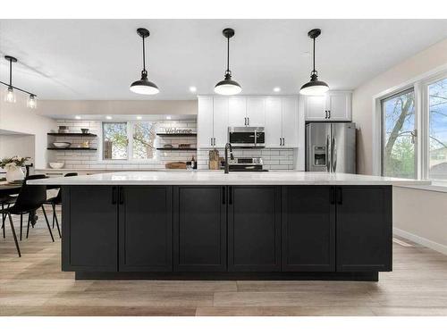 7422 96 Street, Grande Prairie, AB - Indoor Photo Showing Kitchen With Upgraded Kitchen