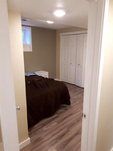 11320 97 Street, Grande Prairie, AB - Indoor Photo Showing Bedroom