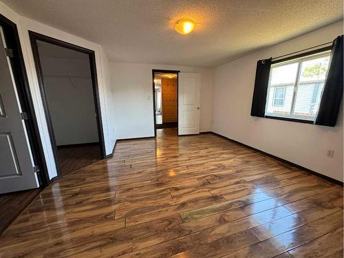 4523 51 Street, Rycroft, AB - Indoor Photo Showing Other Room