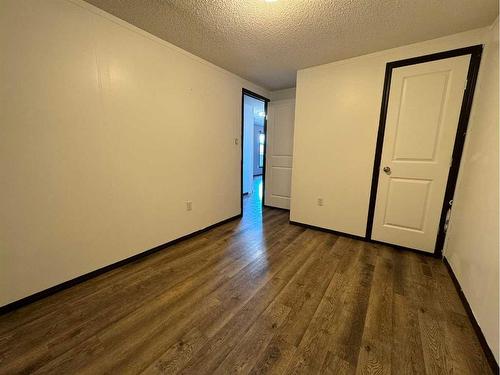 4523 51 Street, Rycroft, AB - Indoor Photo Showing Other Room