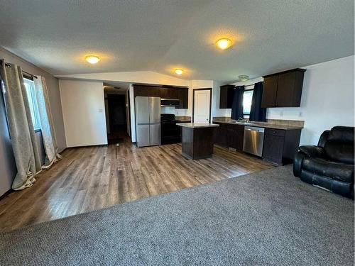 4523 51 Street, Rycroft, AB - Indoor Photo Showing Kitchen