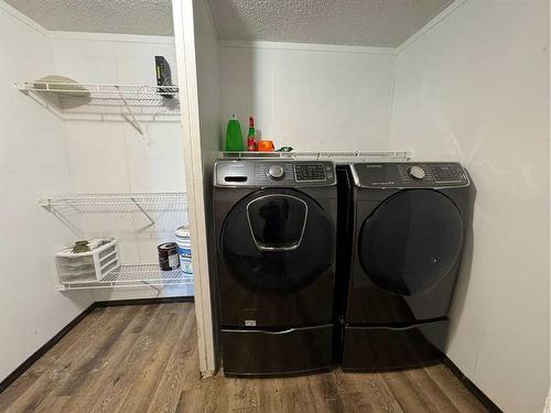 4523 51 Street, Rycroft, AB - Indoor Photo Showing Laundry Room