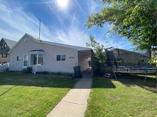 4626 50 Street, Rycroft, AB - Outdoor