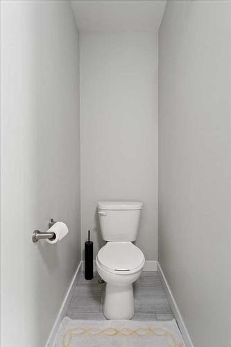 7114 86 Street, Grande Prairie, AB - Indoor Photo Showing Bathroom