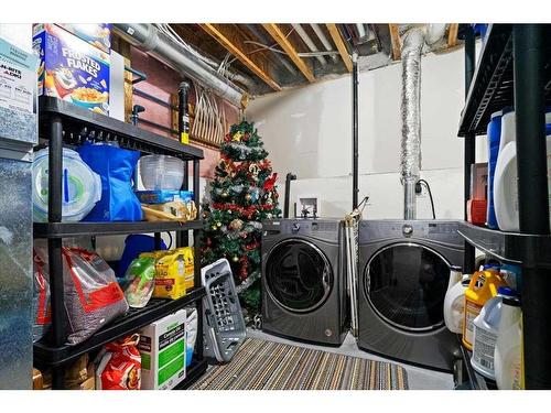 7114 86 Street, Grande Prairie, AB - Indoor Photo Showing Laundry Room