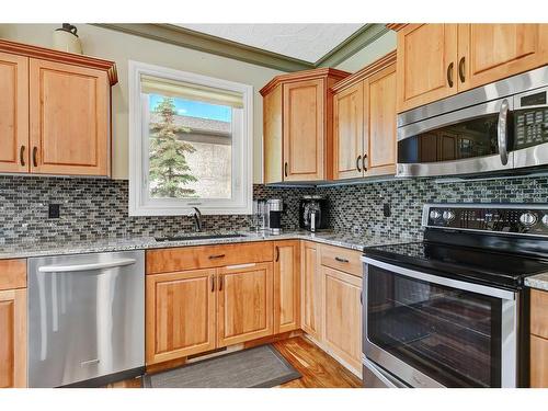 7719 Saxony Road, Rural Grande Prairie No. 1, County Of, AB - Indoor Photo Showing Kitchen