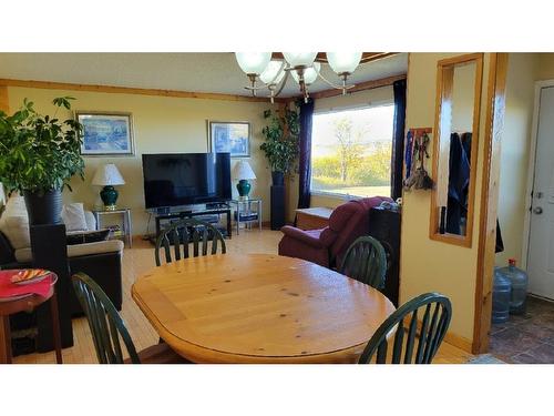 50010 733A Township, Rural Grande Prairie No. 1, County Of, AB - Indoor Photo Showing Dining Room