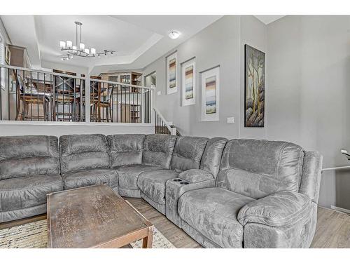 7134 88A Street, Grande Prairie, AB - Indoor Photo Showing Living Room