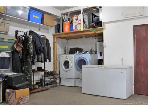 10132 106 Avenue, Grande Prairie, AB - Indoor Photo Showing Laundry Room