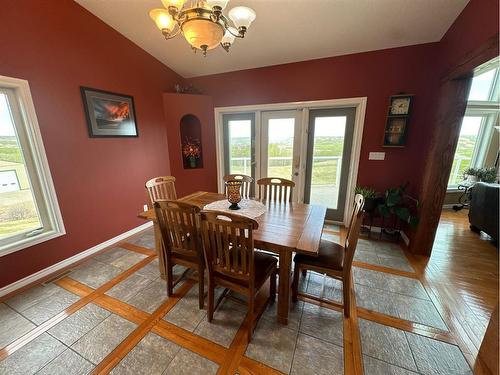 11201 67 Street, Peace River, AB - Indoor Photo Showing Dining Room