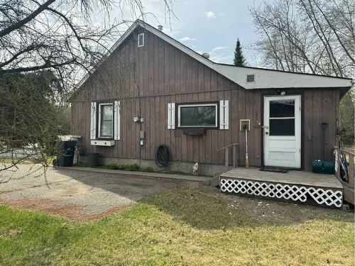 11242 91 Street, Peace River, AB - Outdoor