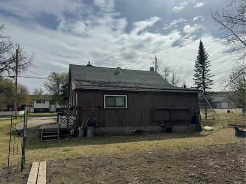 11242 91 Street, Peace River, AB - Outdoor