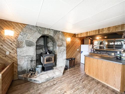 70341 Rr 222, Rural Greenview No. 16, M.D. Of, AB - Indoor With Fireplace