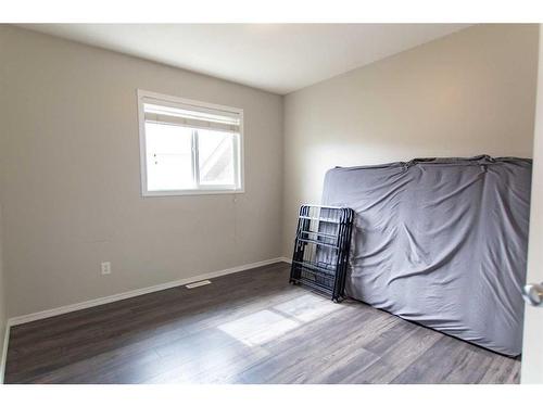 10209 71 Avenue, Grande Prairie, AB - Indoor Photo Showing Bedroom