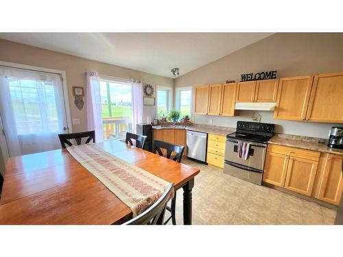 9620 94 Street, Wembley, AB - Indoor Photo Showing Other Room