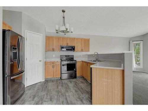 9005 64 Avenue, Grande Prairie, AB - Indoor Photo Showing Kitchen