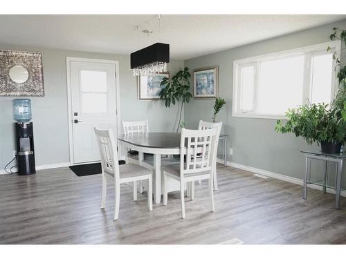 50010 733A Township, Rural Grande Prairie No. 1, County Of, AB - Indoor Photo Showing Kitchen