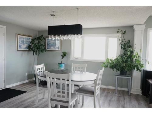 50010 733A Township, Rural Grande Prairie No. 1, County Of, AB - Indoor Photo Showing Dining Room