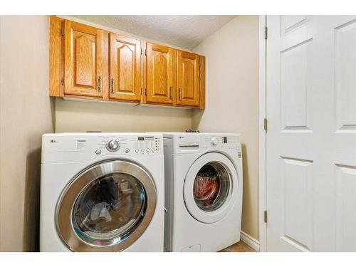 9518 62 Avenue, Grande Prairie, AB - Indoor Photo Showing Laundry Room