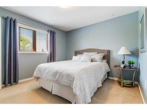 9518 62 Avenue, Grande Prairie, AB - Indoor Photo Showing Bedroom