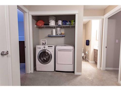 130-9105 91 Street, Grande Prairie, AB - Indoor Photo Showing Laundry Room