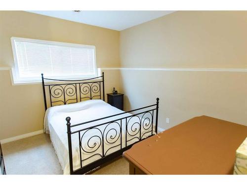 130-9105 91 Street, Grande Prairie, AB - Indoor Photo Showing Bedroom
