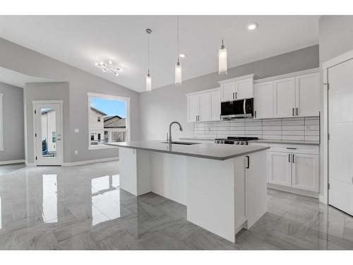 10321 128 Avenue, Grande Prairie, AB - Indoor Photo Showing Kitchen With Upgraded Kitchen