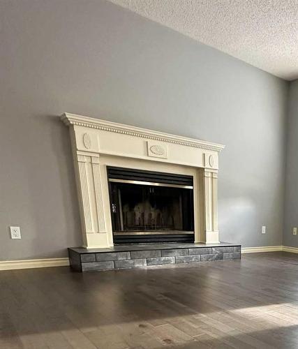 9359 66 Avenue, Grande Prairie, AB - Indoor Photo Showing Kitchen With Double Sink