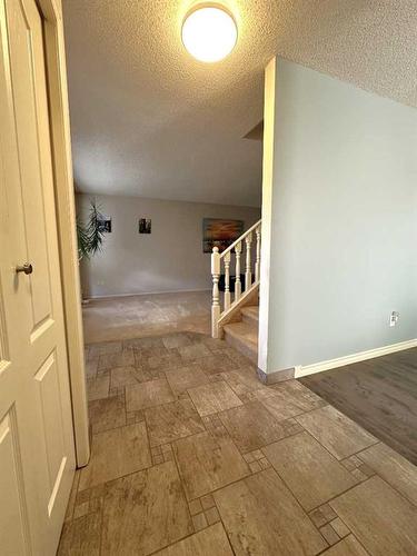 9359 66 Avenue, Grande Prairie, AB - Indoor Photo Showing Other Room