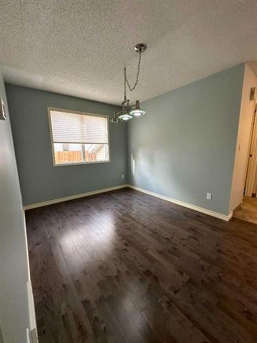 9359 66 Avenue, Grande Prairie, AB - Indoor Photo Showing Kitchen