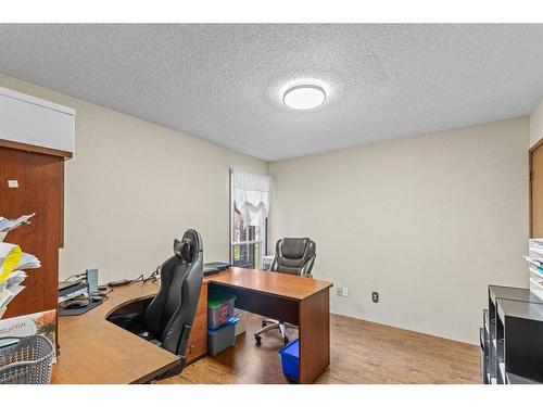 9810 105 Avenue, Grande Prairie, AB - Indoor Photo Showing Office