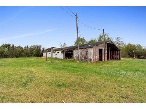 30066 Township Road 724, Bezanson, AB - Outdoor