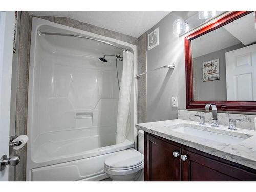 116-743010 Range Road 50, Rural Grande Prairie No. 1, County Of, AB - Indoor Photo Showing Bathroom