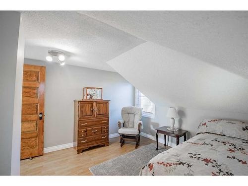 116-743010 Range Road 50, Rural Grande Prairie No. 1, County Of, AB - Indoor Photo Showing Bedroom