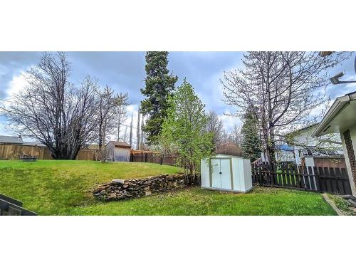 10405 104Th Street, Grande Cache, AB - Outdoor With Backyard