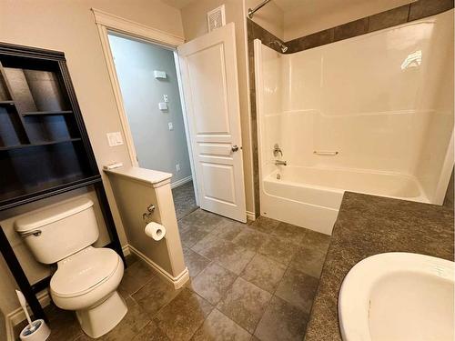 12721 105 Street, Grande Prairie, AB - Indoor Photo Showing Bathroom