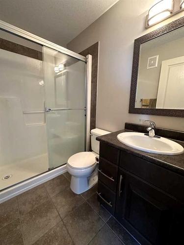 12721 105 Street, Grande Prairie, AB - Indoor Photo Showing Bathroom