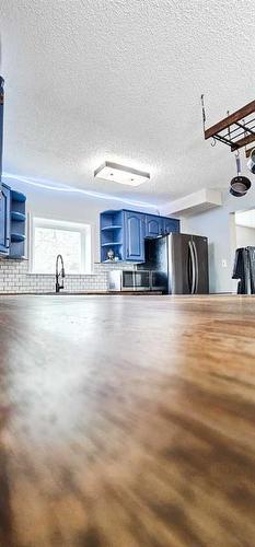 113-704041 Range Road 72, Rural Grande Prairie No. 1, County Of, AB - Indoor Photo Showing Kitchen