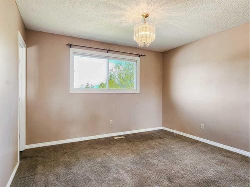 10638 Shand Avenue, Grande Cache, AB - Indoor Photo Showing Other Room