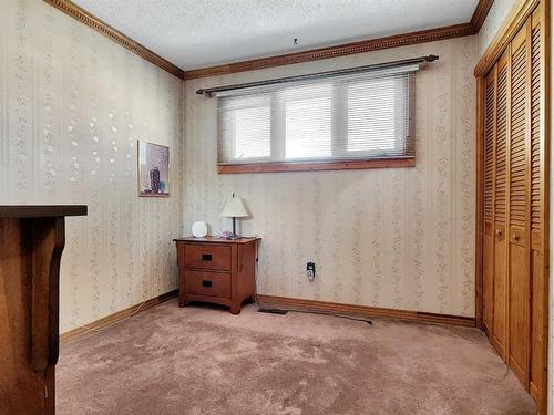 10621 105 Ave, Grande Cache, AB - Indoor Photo Showing Other Room