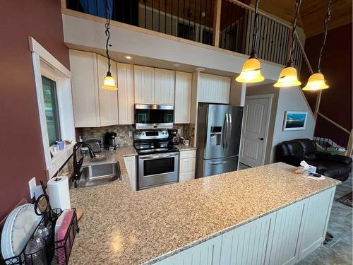 151 Peace Avenue, Joussard, AB - Indoor Photo Showing Kitchen