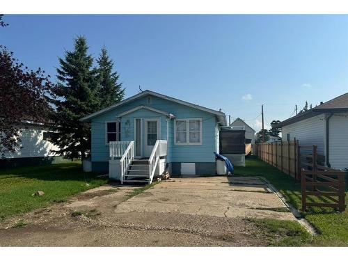 812 3 Avenue, Hines Creek, AB - Outdoor