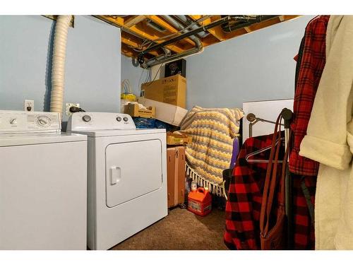 118-9140 101 Avenue, Grande Prairie, AB - Indoor Photo Showing Laundry Room