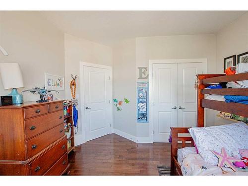 5905 90A Street, Grande Prairie, AB - Indoor Photo Showing Bedroom